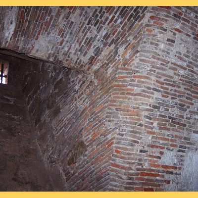 La citadelle d AJACCIO <BR> Des murailles très èpaisses