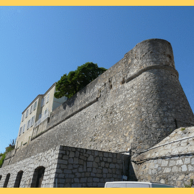 La citadelle d AJACCIO <BR>Vue du port de pêche