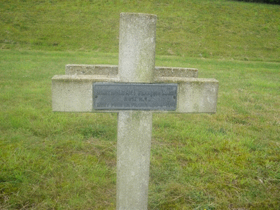 Tombe deBARTHOLOMEI François Marie à <a HREF=fotom2l.php?necro=149>  <U>Ambleny (Necropole Nationale "Le Bois ROBERT "ex-"Bois Roger")</U> </A> K 036