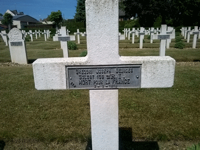 Tombe deGRECORI Joseph Georges à <a HREF=fotom2l.php?necro=142>  <U>Amiens (NÃ©cropole Nationale "Saint-Acheul)</U> </A> 378