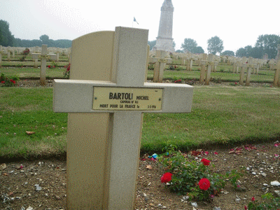 Tombe deBARTOLI Michel à <a HREF=fotom2l.php?necro=67>  <U>Ablain Saint-Nazaire (NÃ©cropole nationale Notre Dame de Lorette )</U> </A> 39-01-7648