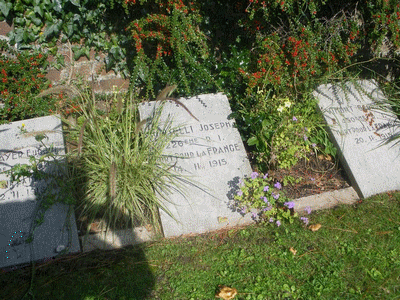 Tombe deCHIOSELLI Joseph à <a HREF=fotom2l.php?necro=118>  <U>Le Touquet (CarrÃ© militaire)</U> </A> 61