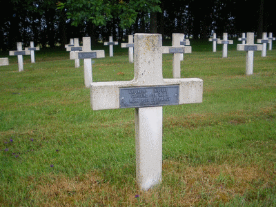 Tombe deCALENDINI Nicolas à <a HREF=fotom2l.php?necro=99>  <U>Neuville-Saint-Vaast (NÃ©cropole nationale La Targette )</U> </A> 24 7 5923