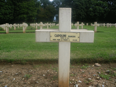 Tombe deCAPOLINI François Marie Nicolas à <a HREF=fotom2l.php?necro=67>  <U>Ablain Saint-Nazaire (NÃ©cropole nationale Notre Dame de Lorette )</U> </A> 84 9 16971