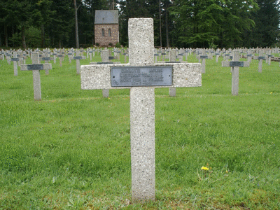 Tombe deCARLOTTI Dominique Antoine à <a HREF=fotom2l.php?necro=26>  <U>Orbey Le Wettstein, cimetiÃ¨re des Chasseurs  du Linge</U> </A> 1729