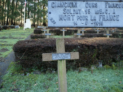 Tombe deCIANCIONI François  à <a HREF=fotom2l.php?necro=21>  <U>Sondernach Le Bois de Maettle  (NÃ©cropole nationale)</U> </A> 231