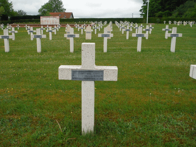 Tombe deCOMITI Don Jean Baptiste Pierre Paul à <a HREF=fotom2l.php?necro=213>  <U>Badonviller (NÃ©cropole nationale)</U> </A> 737