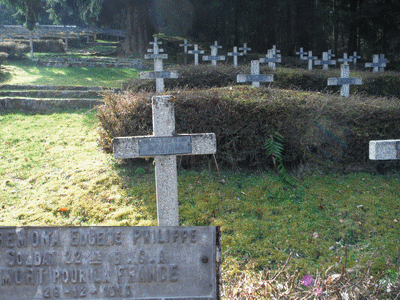 Tombe deCREMONA Eugène Philippe à <a HREF=fotom2l.php?necro=10>  <U>Metzeral Le ChÃªne Millet (NÃ©cropole nationale)</U> </A> 589