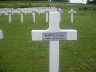 Tombe deGIAFFERI François à <a HREF=fotom2l.php?necro=158>  <U>Crouy (NÃ©cropole militaire)</U> </A> F 618