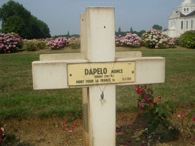 Tombe deDAPELO Nonce à <a HREF=fotom2l.php?necro=67>  <U>Ablain Saint-Nazaire (NÃ©cropole nationale Notre Dame de Lorette )</U> </A> 50-2-9869