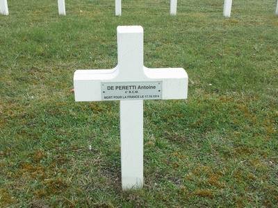 Tombe dePERETTI (de) Antoine Padoue à <a HREF=fotom2l.php?necro=14>  <U>Compiegne Â (NÃ©cropole nationale "Royal lieu")</U> </A> Carr&eacute; D Tombe 87 