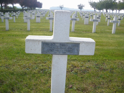 Tombe deLUCCIONI Pierre Louis à <a HREF=fotom2l.php?necro=68>  <U>Dompierre-Becquincourt (NÃ©cropole nationale)</U> </A> 457