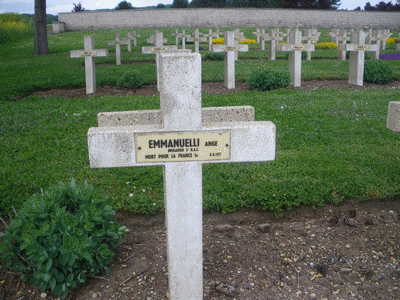 Tombe deEMMANUELLI Ange Paul à <a HREF=fotom2l.php?necro=75>  <U>Soupir NÂ° 2 (NÃ©cropole nationale)</U> </A> 578