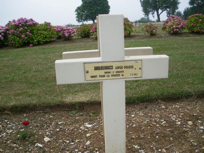 Tombe deGUGLIELMACCI Ange Marie à <a HREF=fotom2l.php?necro=67>  <U>Ablain Saint-Nazaire (NÃ©cropole nationale Notre Dame de Lorette )</U> </A> L16-1-19326