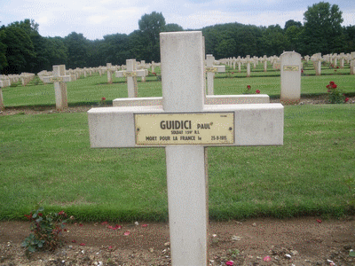 Tombe deGIUDICI Paul Valère à <a HREF=fotom2l.php?necro=67>  <U>Ablain Saint-Nazaire (NÃ©cropole nationale Notre Dame de Lorette )</U> </A> 77 5-15477