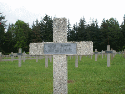 Tombe deGUINTINI Bernardin à <a HREF=fotom2l.php?necro=26>  <U>Orbey Le Wettstein, cimetiÃ¨re des Chasseurs  du Linge</U> </A> 380