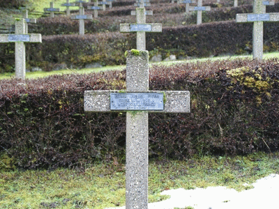 Tombe deISTRIA Jacques Pierre à <a HREF=fotom2l.php?necro=10>  <U>Metzeral Le ChÃªne Millet (NÃ©cropole nationale)</U> </A> 423