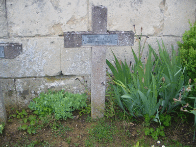 Tombe deMARCHIONI Jacques à <a HREF=fotom2l.php?necro=169>  <U>Serches (cimetiÃ¨re communal)</U> </A> 36