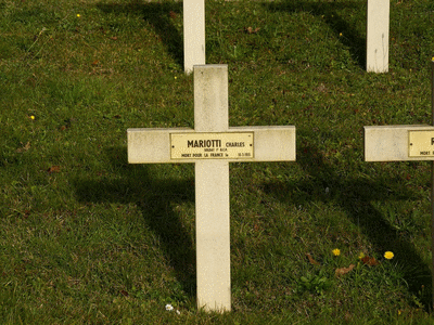 Tombe deMARIOTTI Charles François à <a HREF=fotom2l.php?necro=11>  <U>Moosch (NÃ©cropole Nationale)</U> </A> 22