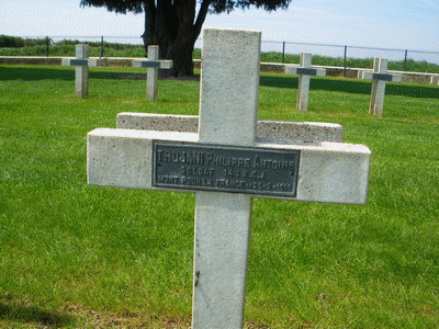 Tombe deTROJANI Philippe à <a HREF=fotom2l.php?necro=135>  <U>Maucourt (NÃ©cropole Nationale)</U> </A> 284