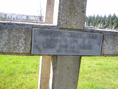 Tombe dePADOVANI Joseph à <a HREF=fotom2l.php?necro=277>  <U>Montdidier (NÃ©cropole Nationale)</U> </A> 5234