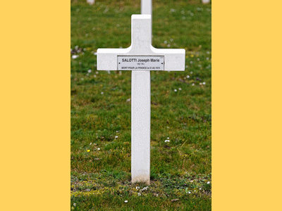 Tombe deSALOTTI Joseph Marie à <a HREF=fotom2l.php?necro=320>  <U>Noviant-aux-PrÃ©s -Â NÃ©cropole nationale</U> </A> 1214