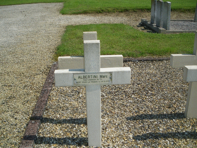 Tombe deALBERTINI Don Marc à <a HREF=fotom2l.php?necro=168>  <U>Ribemont(NÃ©cropole militaire)</U> </A> 67