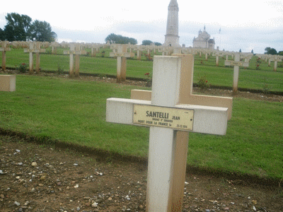 Tombe deSANTELLI Jean Brand à <a HREF=fotom2l.php?necro=67>  <U>Ablain Saint-Nazaire (NÃ©cropole nationale Notre Dame de Lorette )</U> </A> 86 4-17266