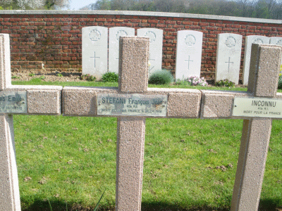 Tombe deSTEFANI Jean à <a HREF=fotom2l.php?necro=280>  <U>Hangard (CimetiÃ¨re anglais "WOOD Cemetery)</U> </A> 