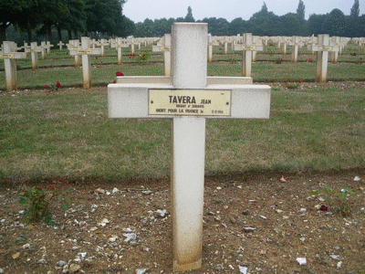 Tombe deTAVERA Jean Jacques à <a HREF=fotom2l.php?necro=67>  <U>Ablain Saint-Nazaire (NÃ©cropole nationale Notre Dame de Lorette )</U> </A> 31- 10 -6224