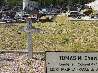 Tombe deTOMASINI Charles à <a HREF=fotom2l.php?necro=366>  <U>Acy-en-Multien (carrÃ© militaire du cimetiÃ¨re communal)</U> </A> C10