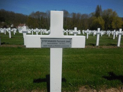 Tombe deSTEFANACCI Fernand à <a HREF=fotom2l.php?necro=170>  <U>Vailly-sur-Aisne (NÃ©cropole Nationale)</U> </A> 426