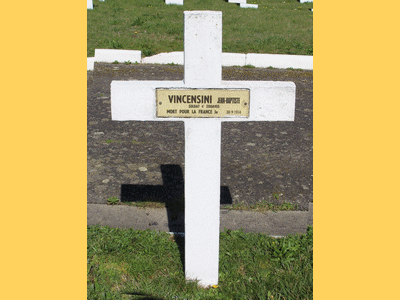 Tombe deVINCENSINI Jean Baptiste à <a HREF=fotom2l.php?necro=423>  <U>Lorient (carrÃ© militaire du cimetiÃ¨re de Carnel)</U> </A> Carr&eacute; 50  rang 16  Tombe 6