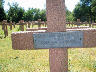 Tombe dePADOVANI Antoine Marie à <a HREF=fotom2l.php?necro=186>  <U>Saint-Benoit La Chipotte (NÃ©cropole nationale au col de La Chipotte)</U> </A> 162