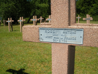 Tombe deROSSI Antoine à <a HREF=fotom2l.php?necro=186>  <U>Saint-Benoit La Chipotte (NÃ©cropole nationale au col de La Chipotte)</U> </A> 289