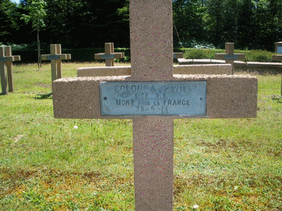 Tombe deCOLONNA Xavier à <a HREF=fotom2l.php?necro=186>  <U>Saint-Benoit La Chipotte (NÃ©cropole nationale au col de La Chipotte)</U> </A> 823