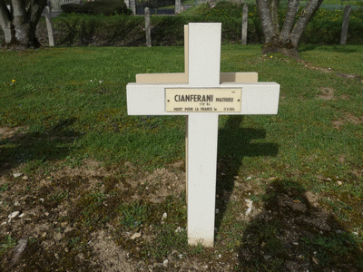 Tombe deCIANFARANI Mathieu à <a HREF=fotom2l.php?necro=13>  <U>Bar le Duc  (NÃ©cropole Nationale)</U> </A> 2921