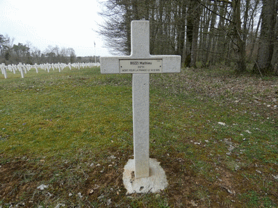 Tombe deBOZZI Mathieu à <a HREF=fotom2l.php?necro=200>  <U>Flirey (NÃ©cropole nationale )</U> </A> 2422