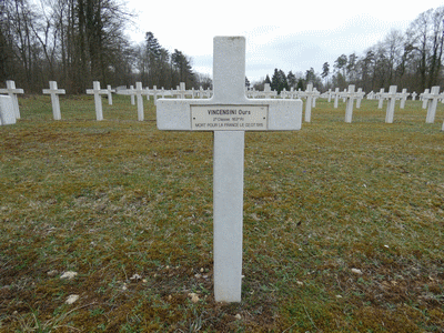 Tombe deVINCENSINI Ours Marie Casimir à <a HREF=fotom2l.php?necro=200>  <U>Flirey (NÃ©cropole nationale )</U> </A> 781