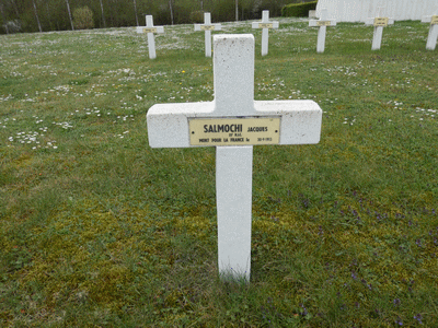 Tombe deSALMOCHI Jacques Toussaint à <a HREF=fotom2l.php?necro=201>  <U>Minaucourt-le-Mesnil-lÃ¨s-Hurlus
(NÃ©cropole nationale Le Pont du Marson)</U> </A> 412