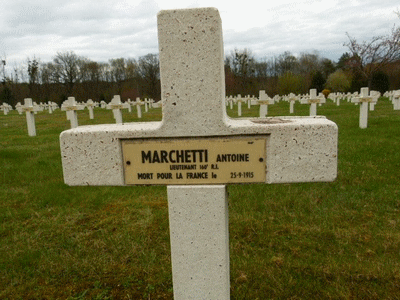 Tombe deMARCHETTI Antoine à <a HREF=fotom2l.php?necro=201>  <U>Minaucourt-le-Mesnil-lÃ¨s-Hurlus
(NÃ©cropole nationale Le Pont du Marson)</U> </A> 5647