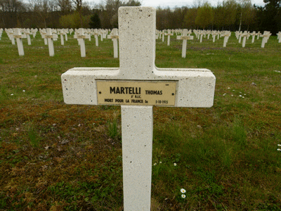 Tombe deMARTELLI Thomas à <a HREF=fotom2l.php?necro=201>  <U>Minaucourt-le-Mesnil-lÃ¨s-Hurlus
(NÃ©cropole nationale Le Pont du Marson)</U> </A> 7609