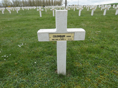 Tombe deCOLOMBANI Pierre Paul à <a HREF=fotom2l.php?necro=201>  <U>Minaucourt-le-Mesnil-lÃ¨s-Hurlus
(NÃ©cropole nationale Le Pont du Marson)</U> </A> 792