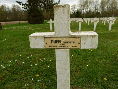 Tombe deFILIPPI Constantin à <a HREF=fotom2l.php?necro=201>  <U>Minaucourt-le-Mesnil-lÃ¨s-Hurlus
(NÃ©cropole nationale Le Pont du Marson)</U> </A> 8172