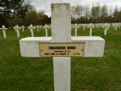 Tombe deTERRAZZONI Ours Dominique à <a HREF=fotom2l.php?necro=201>  <U>Minaucourt-le-Mesnil-lÃ¨s-Hurlus
(NÃ©cropole nationale Le Pont du Marson)</U> </A> 8177