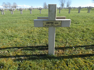 Tombe deLABOYRIE Martin à <a HREF=fotom2l.php?necro=202>  <U>Esnes-en-Argonne (NÃ©cropole nationale)</U> </A> 3332