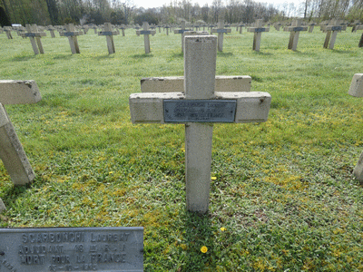 Tombe deSCARBONCHI Laurent à <a HREF=fotom2l.php?necro=211>  <U>Saint-Thomas-en-Argonne (NÃ©cropole nationale)</U> </A> 1626