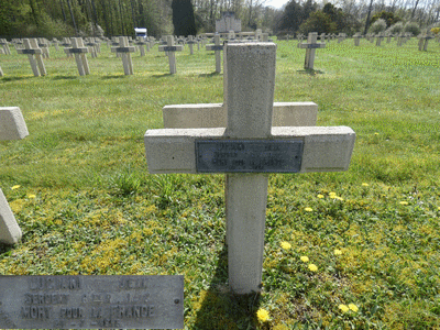 Tombe deLUCIANI Jean Decus à <a HREF=fotom2l.php?necro=211>  <U>Saint-Thomas-en-Argonne (NÃ©cropole nationale)</U> </A> 2703