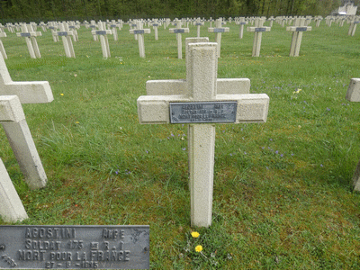 Tombe deAGOSTINI Ange à <a HREF=fotom2l.php?necro=211>  <U>Saint-Thomas-en-Argonne (NÃ©cropole nationale)</U> </A> 4237