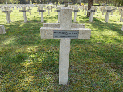 Tombe deMISERAZZI Pierre André à <a HREF=fotom2l.php?necro=221>  <U>Sainte-Menehould (NÃ©cropole nationale)</U> </A> 1219